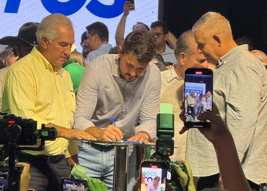 Center 64ff39bc e74b 4271 a007 d00f600bc11c