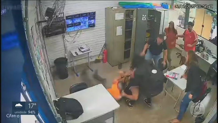 Center e1825 df2 sujo 20102025 frame 113423