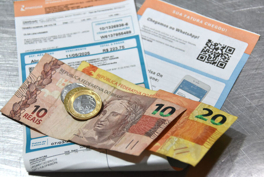 Center 68f7539a74b94