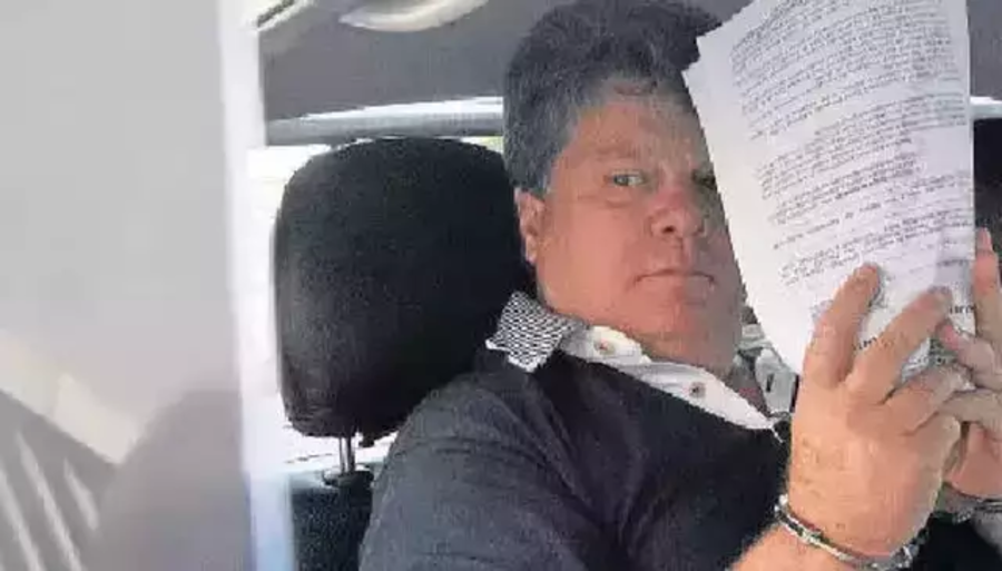 Center 3d8bf3135e5d633a1c708ea6903b5e6eb8b54dc1