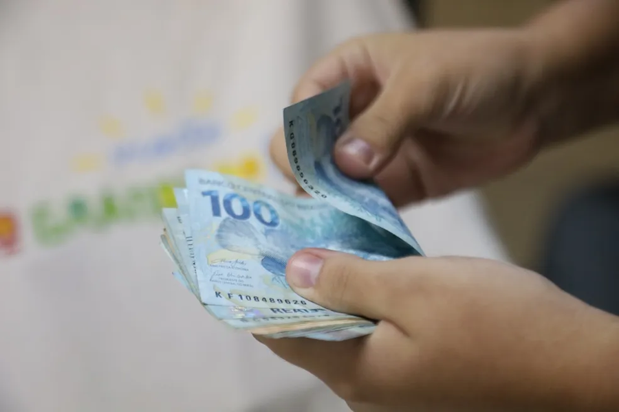 Center whatsapp image 2021 11 26 at 11.40.21 1 1 