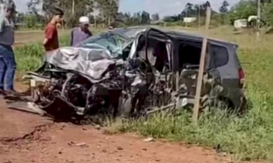 Center capa 6909e74c30756