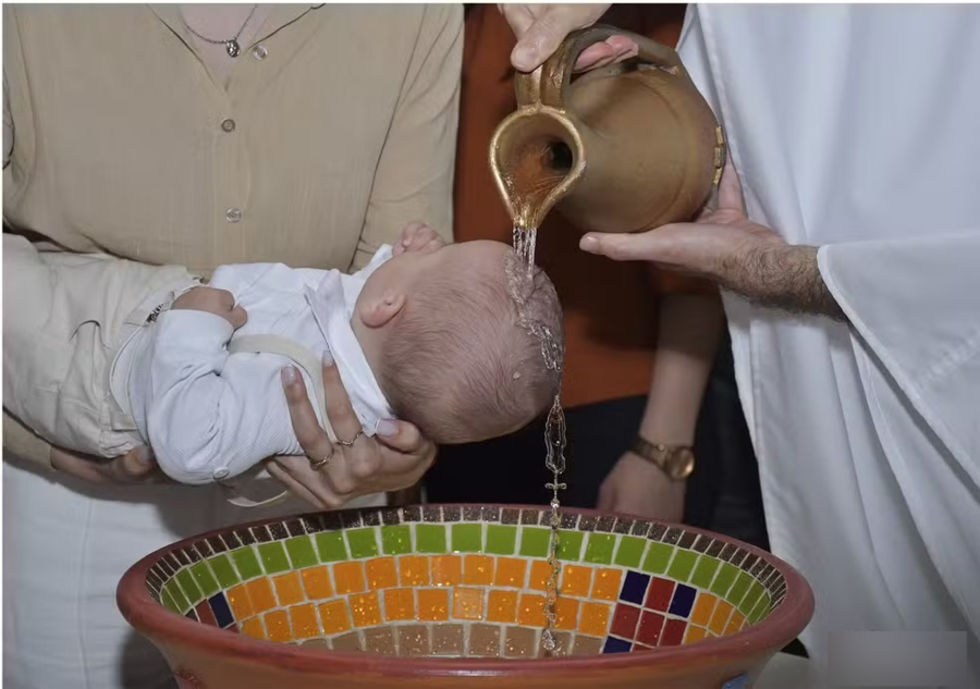 Center capa 690a5e5f26149