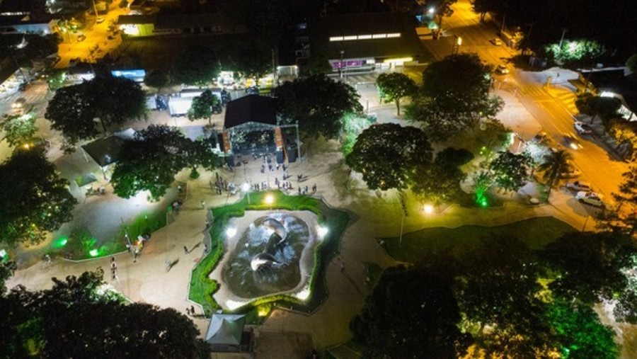 Center 699c3039742fe